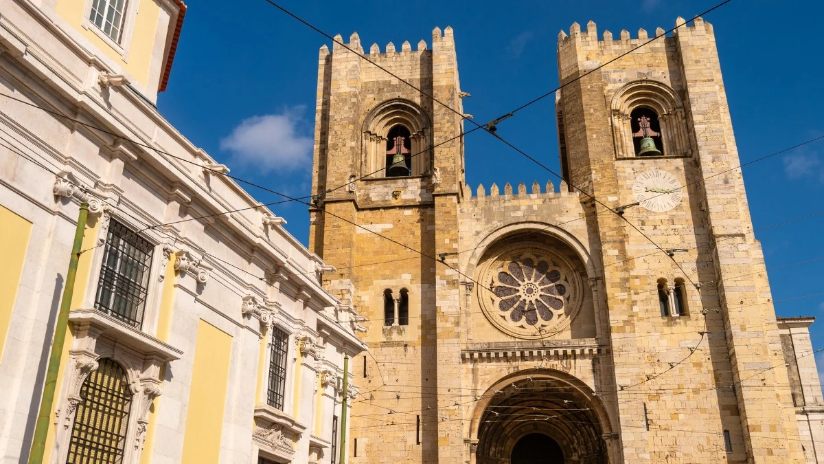 A stunning view of the historical Lisbon Cathedral