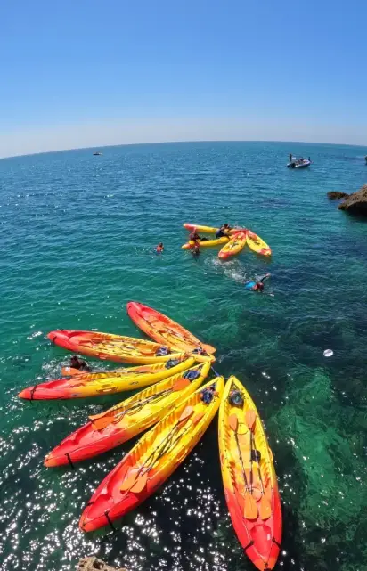 Tourists kayaking in Lisbon