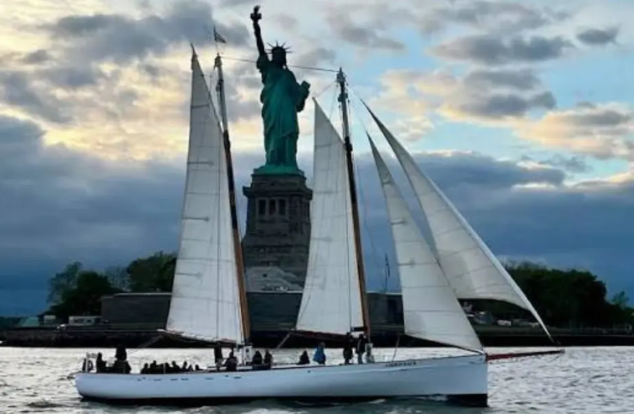 Schooner Adirondack Schooner Adirondack